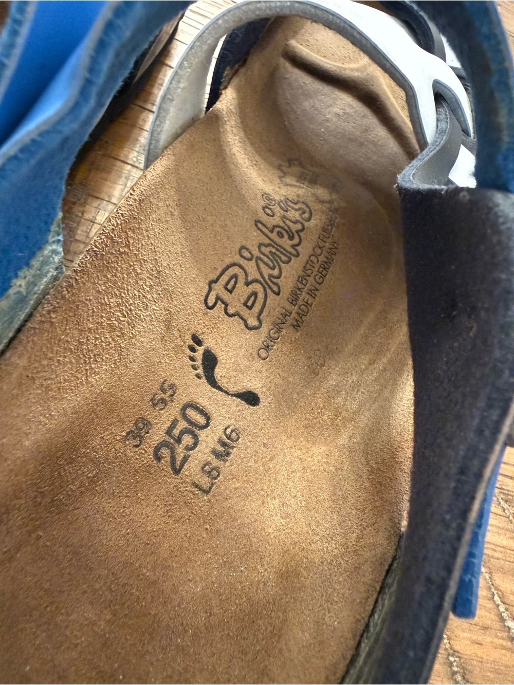 Birki’s by Birkenstock Comfort Sandals Blue White Black Size 39 - Picture 8 of 10